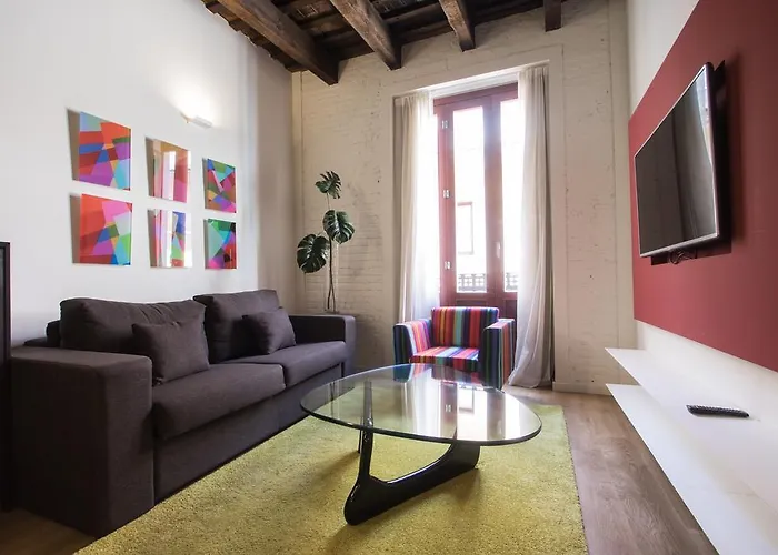 Luxury - Boutique Redonda